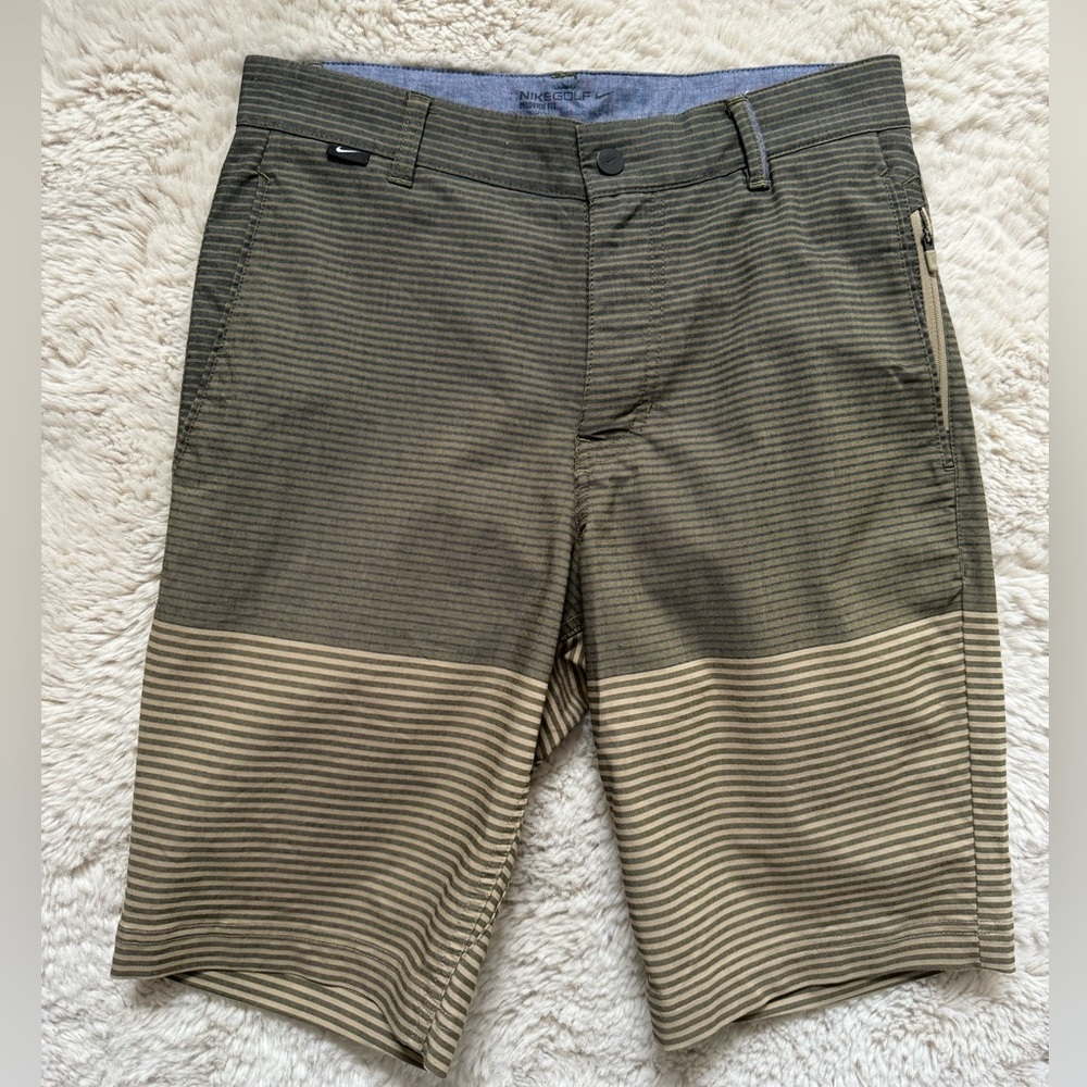 Nike Shorts Mens Waist Size 28 Olive Khaki Striped Dri Fit Flat Front Chinos